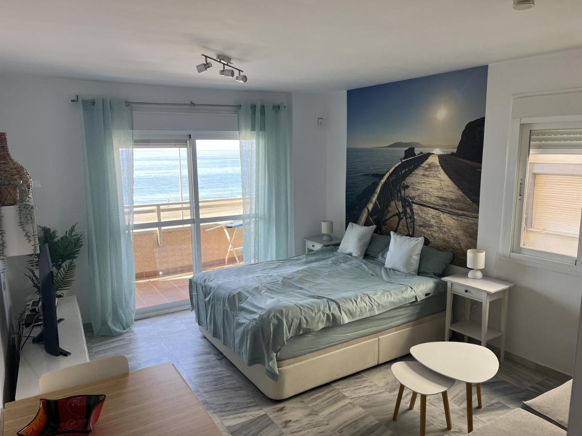 Studio 2 Sea Front Rincón de la Victoria Exterior foto